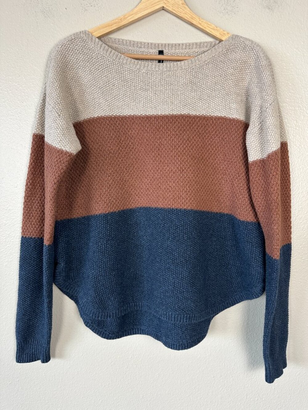 KÜHL Bella Stripe Sweater Women’s Large Colorblock Cream Rust Navy Blue - Picture 3 of 4